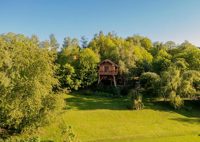 Chalet Casa Sull'albero La Quiete In Piemonte *